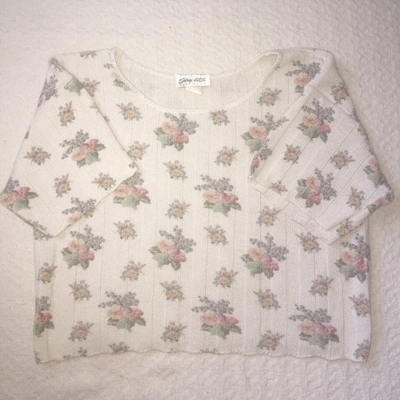 White knitted, floral print cropped top - Picture 2 of 4